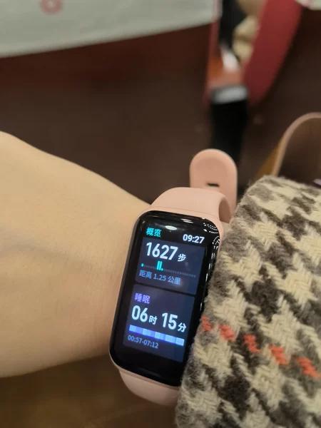 华为手环6与keepb3手环哪个好,keep手环b4运动健身选哪个