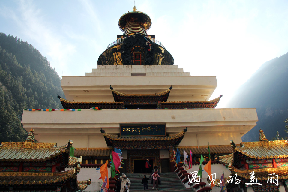 如果一生只去一个古城,一生去一次九寨沟