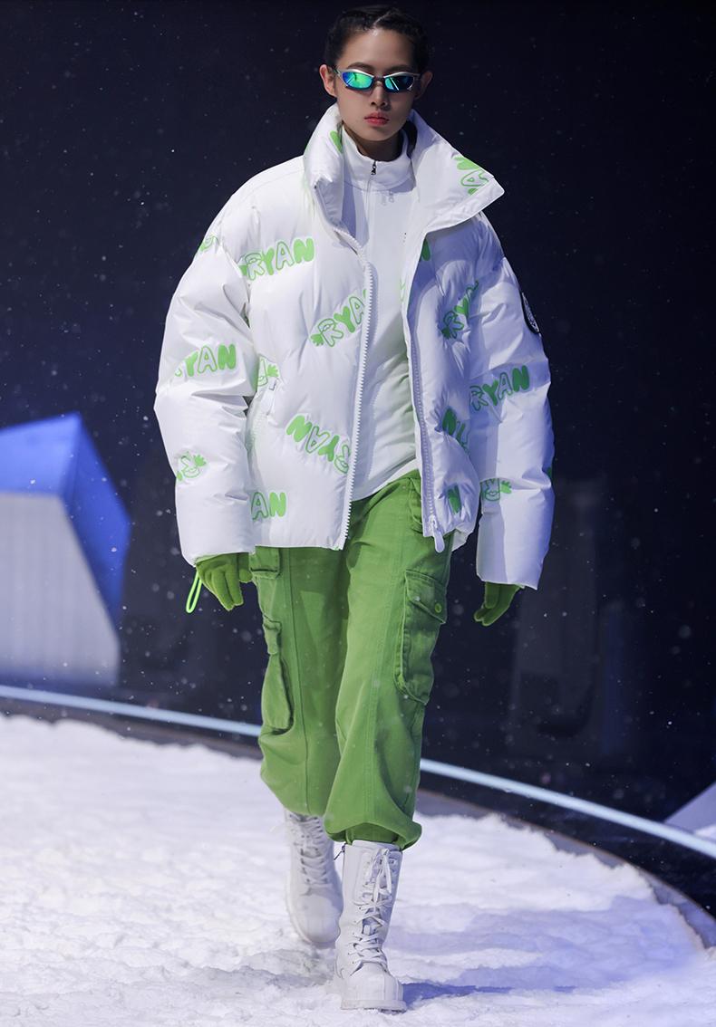 买羽绒服哪个品牌最好,男士国产羽绒服品牌十大排名