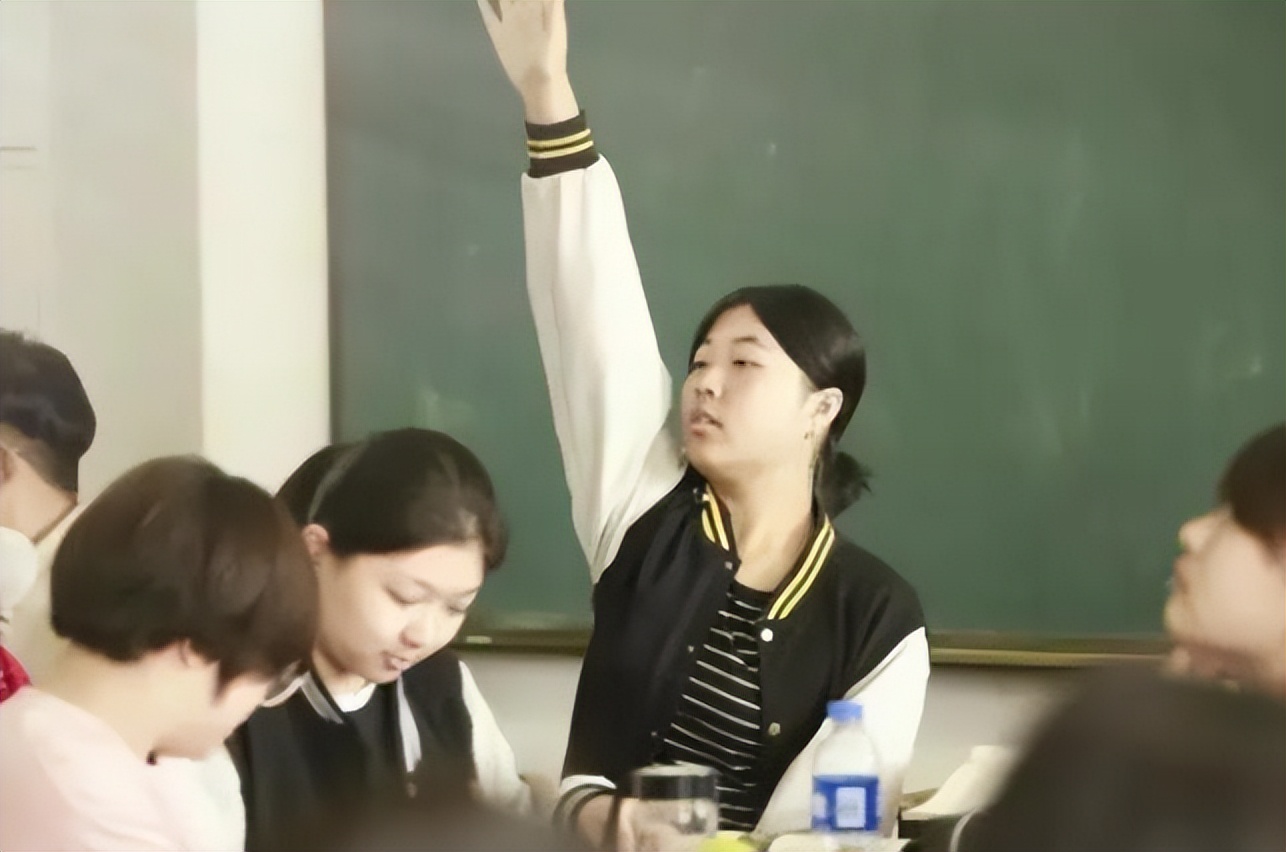 本科院校的专科专业是高职吗,专科院校与本科的专科专业的区别