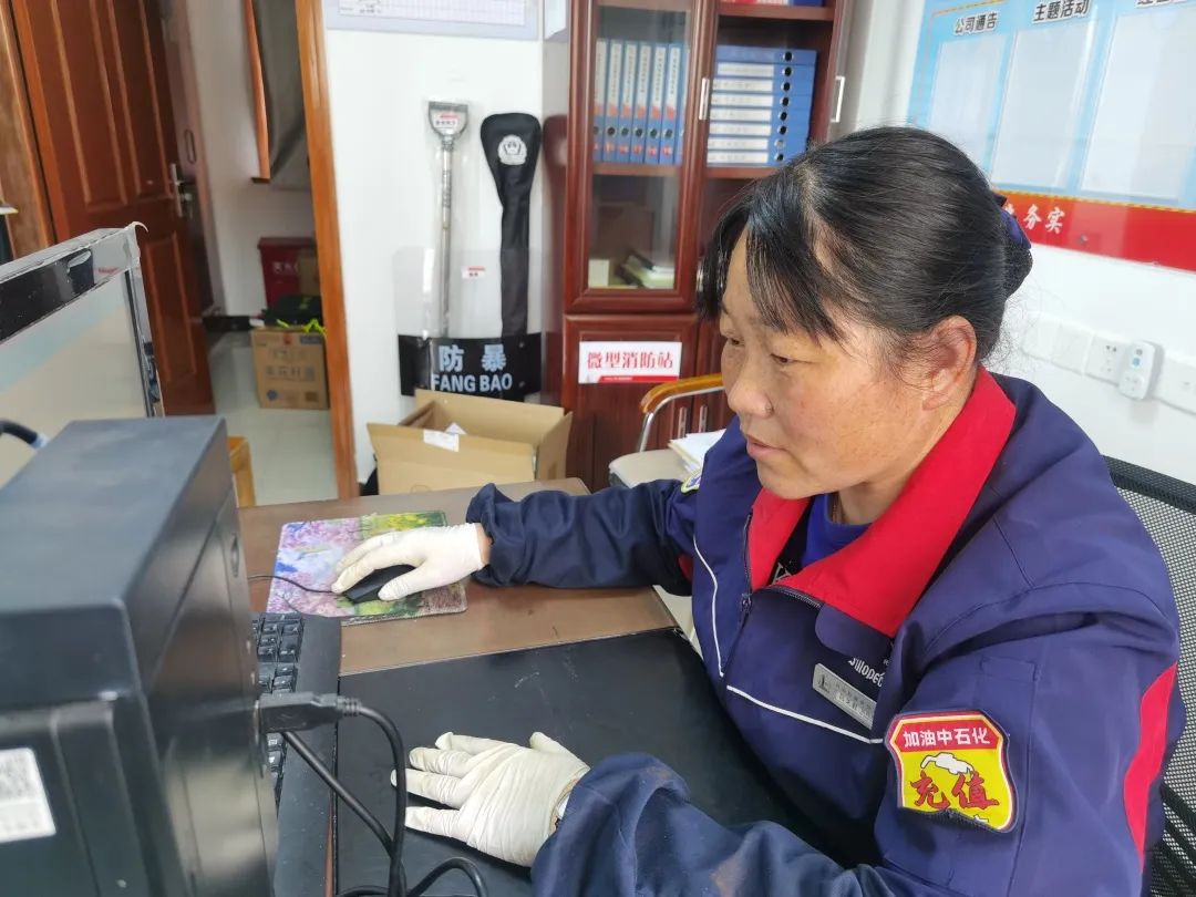 鍔犳补鍙韩鍏ぇ鍏嶈垂鏈嶅姟,鍘诲姞娌圭珯鍔犳补閮芥湁鍝簺鍏嶈垂鏈嶅姟