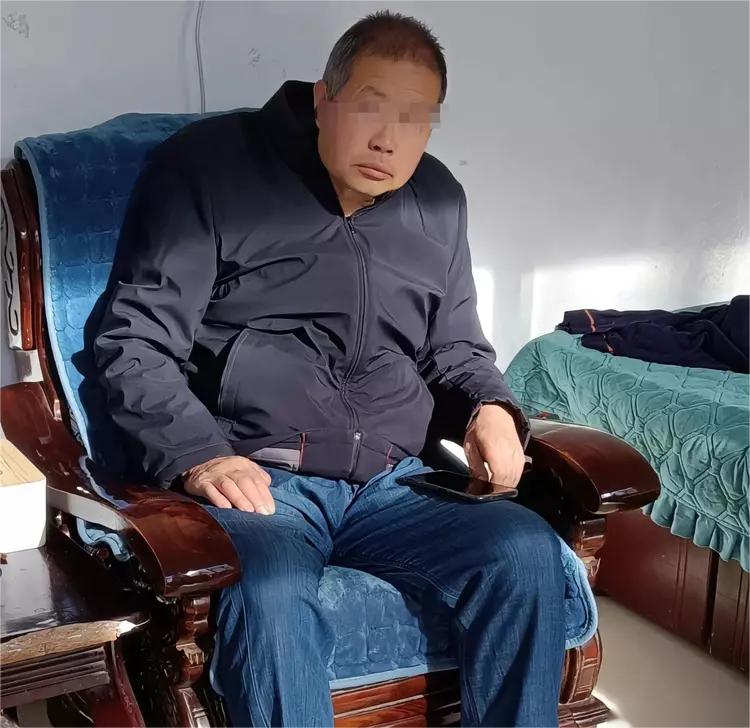 挑逗嫂子？与侄女*伦乱**生子？意图强奸亲生女儿！疑似杀妻？