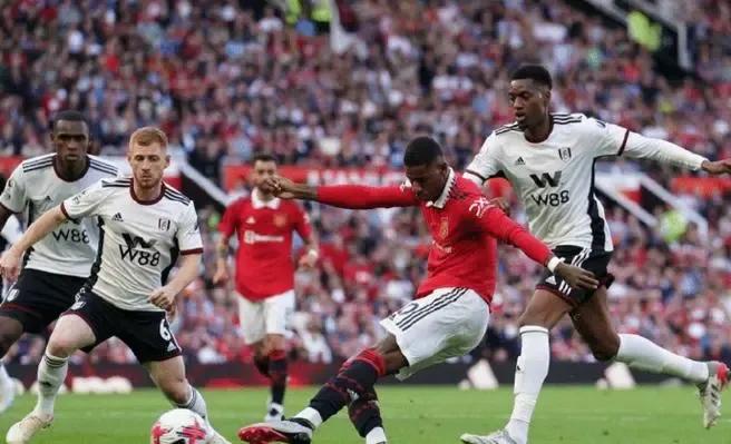 双冠王曼联,曼联双杀曼城索帅