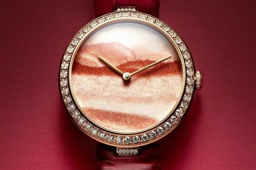 宝石也开始内卷了?做成珠宝or腕表,你Pick哪一个?