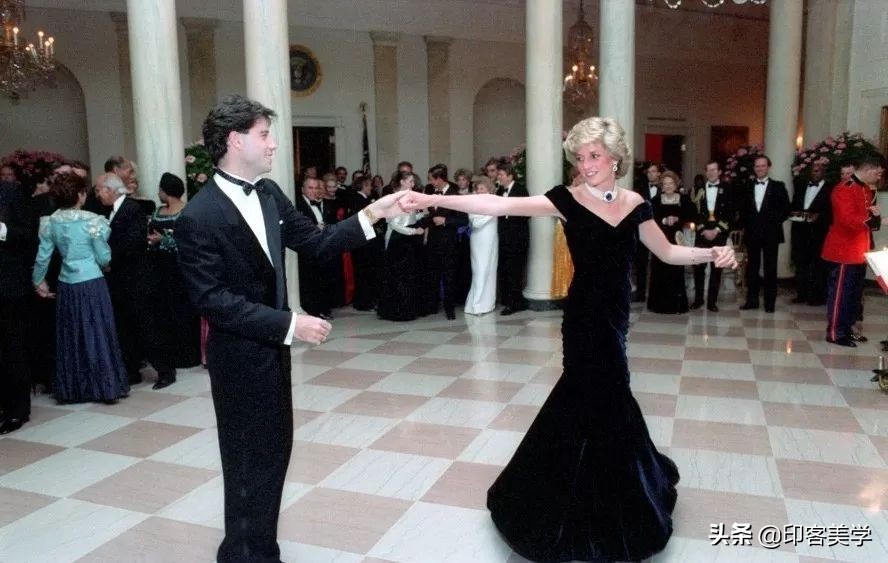 顶流名人的遗物,一缕头发也拍出百万?