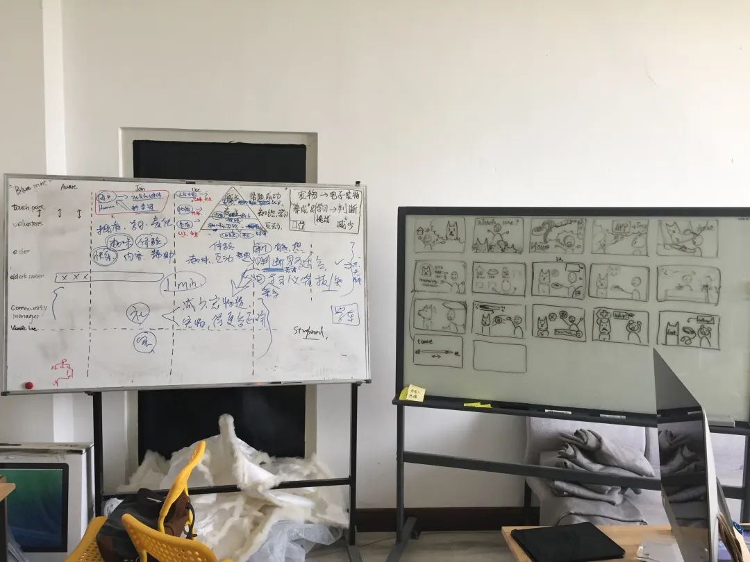 逃离自己的原生家庭前往美国留学,14岁被母亲抛弃独自到浙江