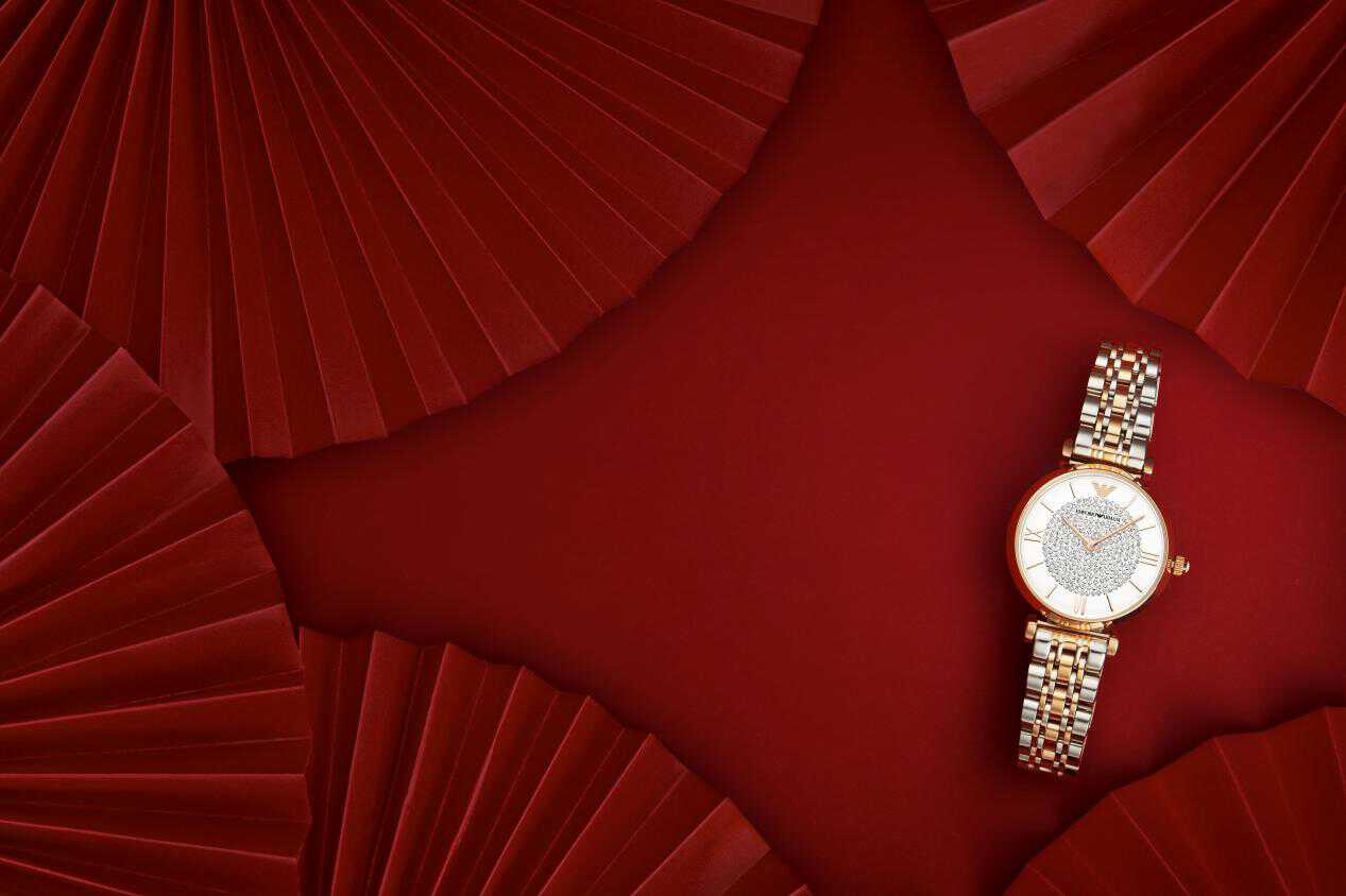 职场女性时尚又不失内涵手表,职场女性戴什么手表好时尚轻奢