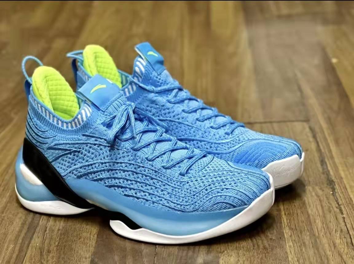 抄袭运动鞋,安踏和李宁运动鞋对比