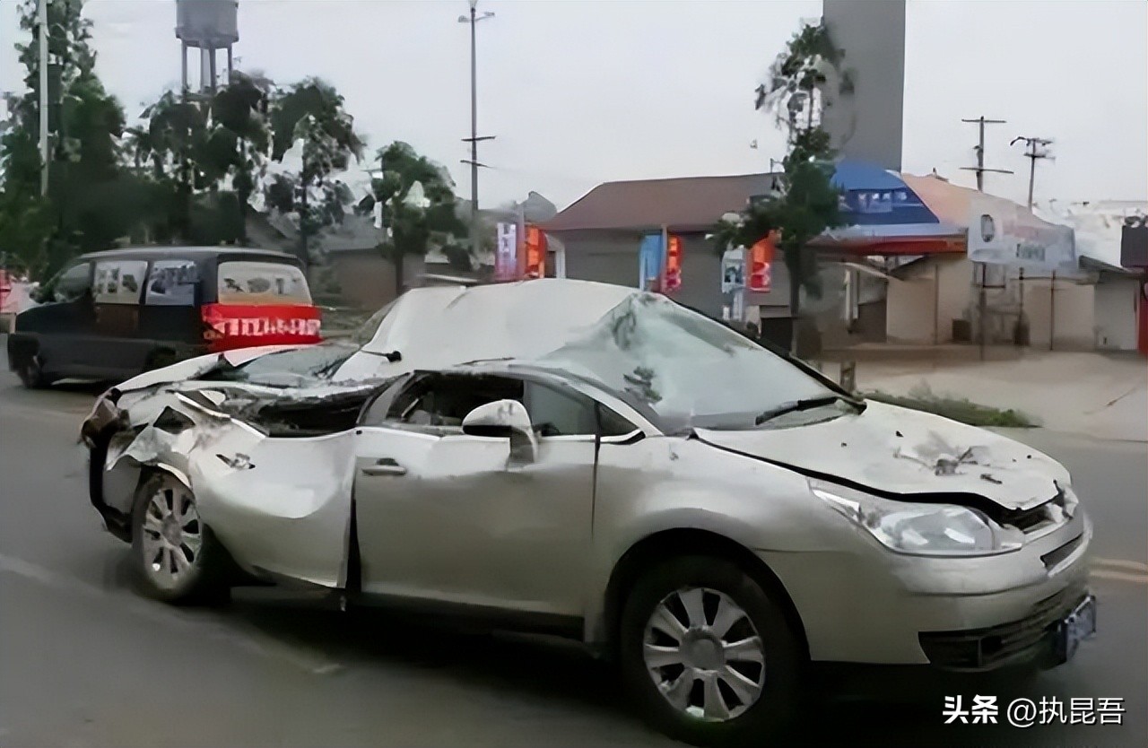 汶川地震留下来的神车,汶川地震博物馆幸存的神车
