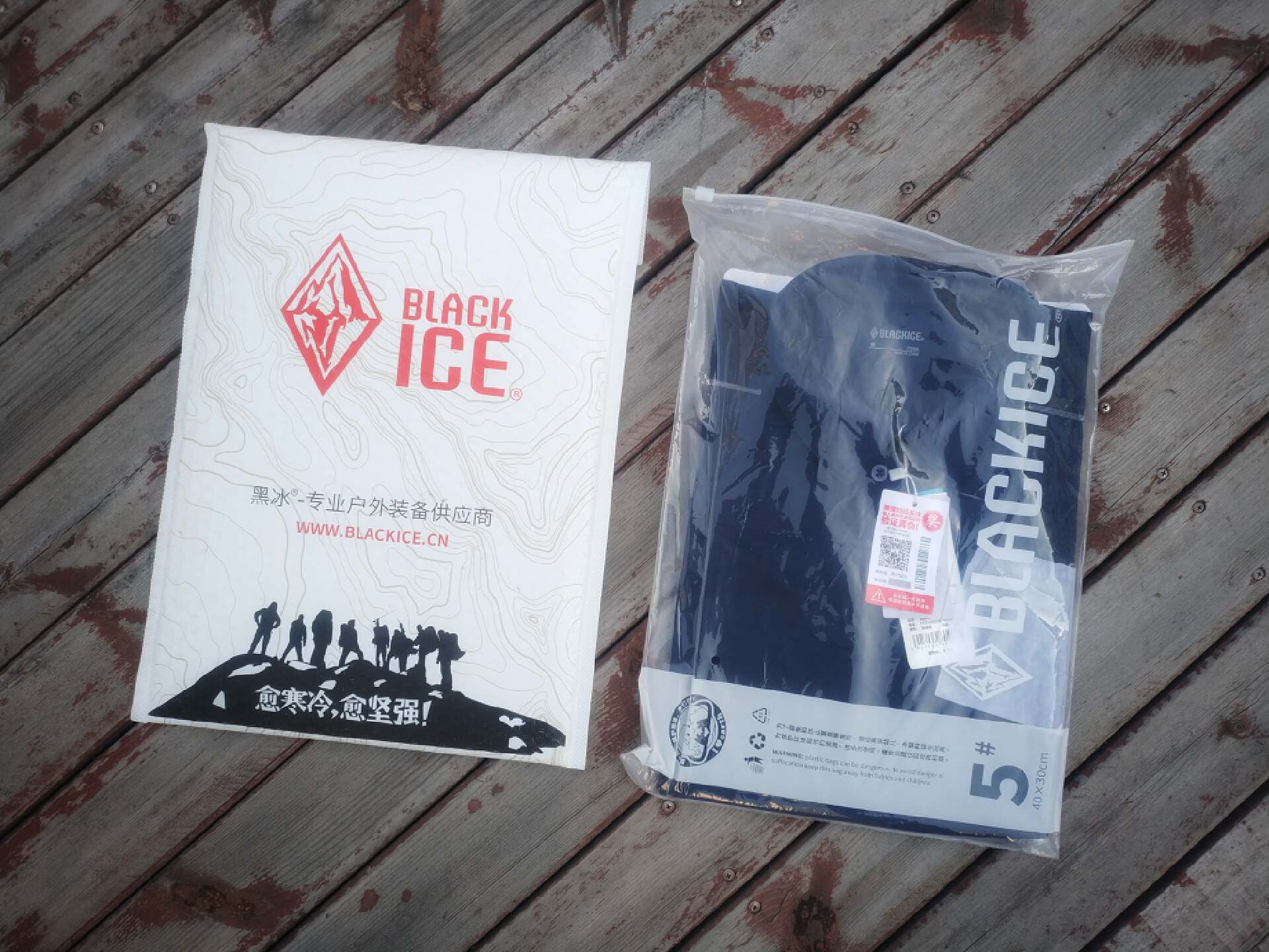 polo衫男款冰丝面料,抗皱面料polo衫