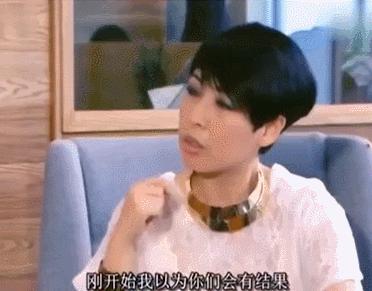 47岁王菲为何看上37岁的谢霆锋,17岁谢霆锋与28岁王菲同台