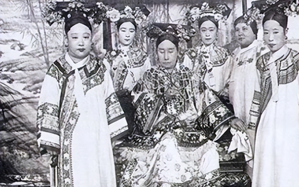 慈禧睡觉三大怪癖,慈禧贴身宫女回忆