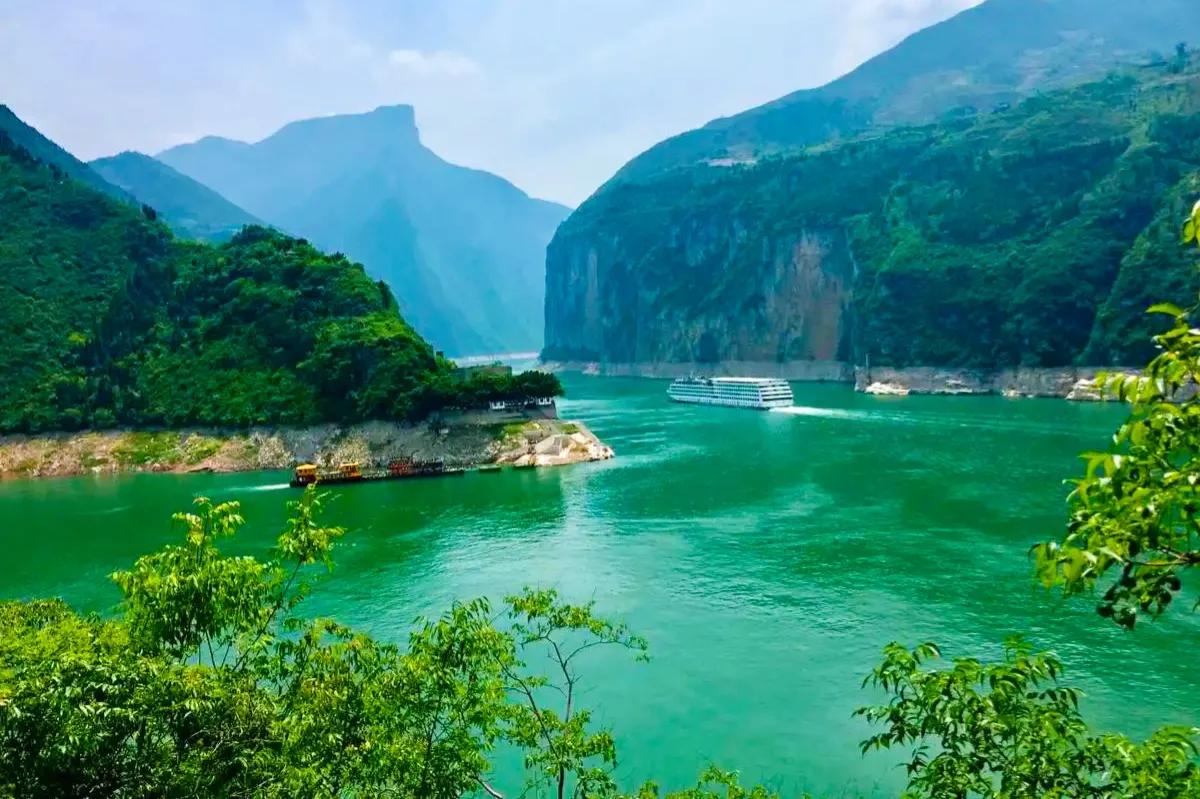 打卡重庆旅游景点的一天,重庆网红打卡景点有哪些