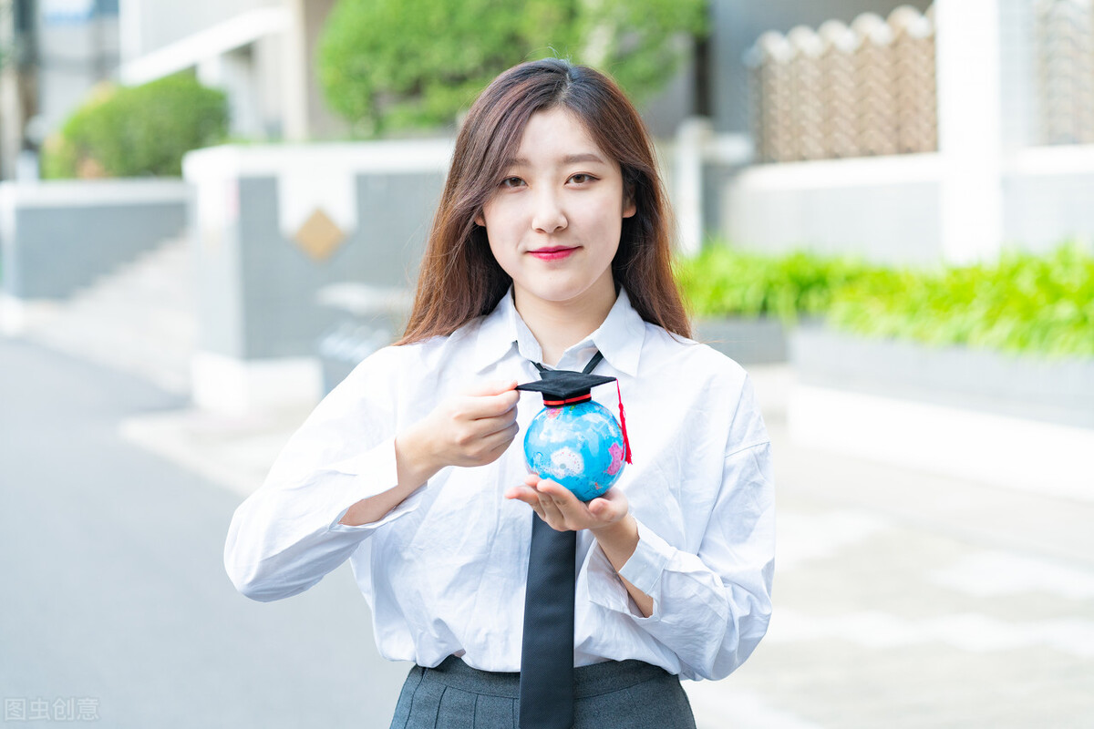 养好教师习惯通往职业幸福——《十二个习惯让教师更幸福》感悟二