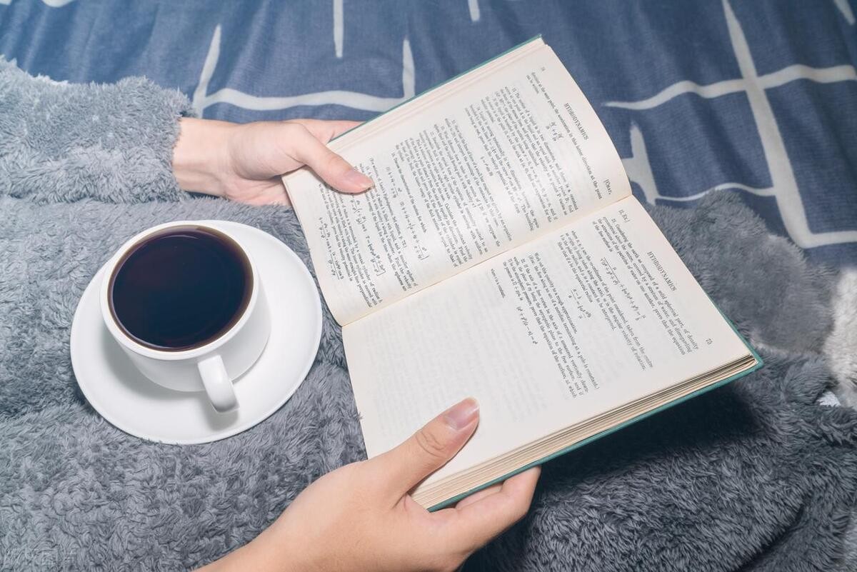 这些衣服再潮也不要给孩子穿,这几种衣服最好不要给孩子穿