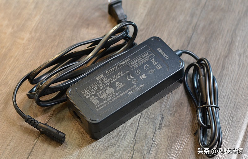 代步电动滑板车旅行,兔子滑板车