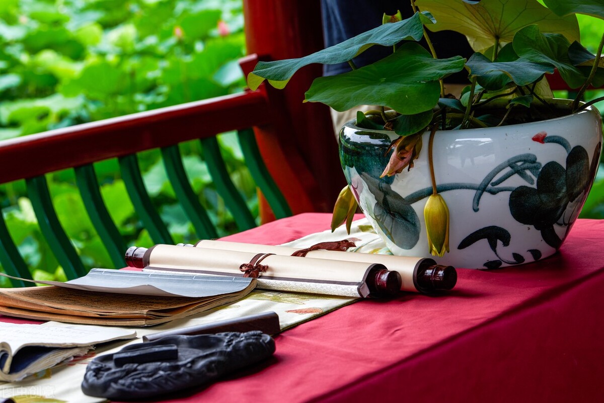 诗经溱洧属于婚恋诗,溱洧诗经