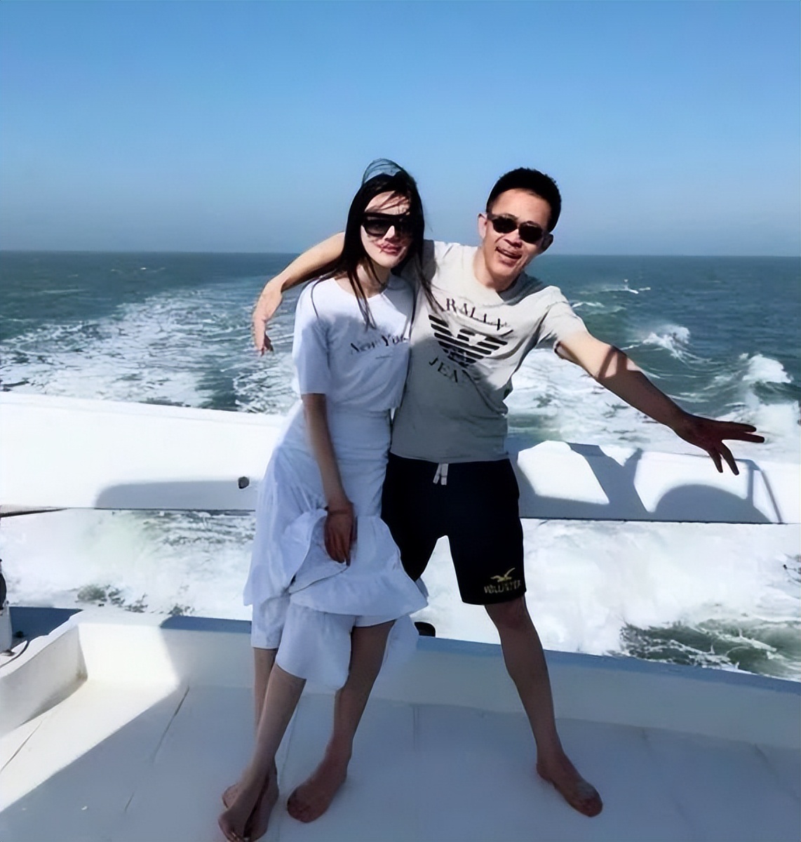 侯勇沈蓉王瑞潘雨辰,侯勇与沈蓉哪年离婚的