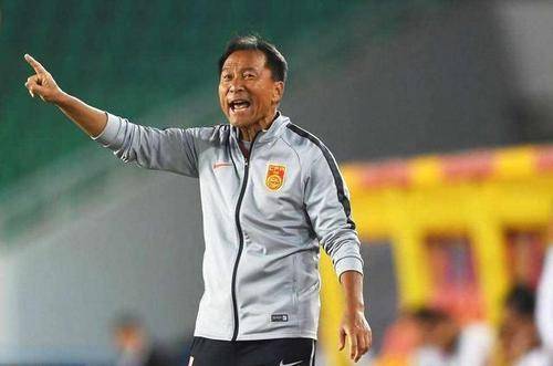 星光熠熠战绩,有史以来足球最佳11人阵容