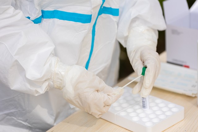 病毒在人群中蔓延,病毒在体内游走的视频