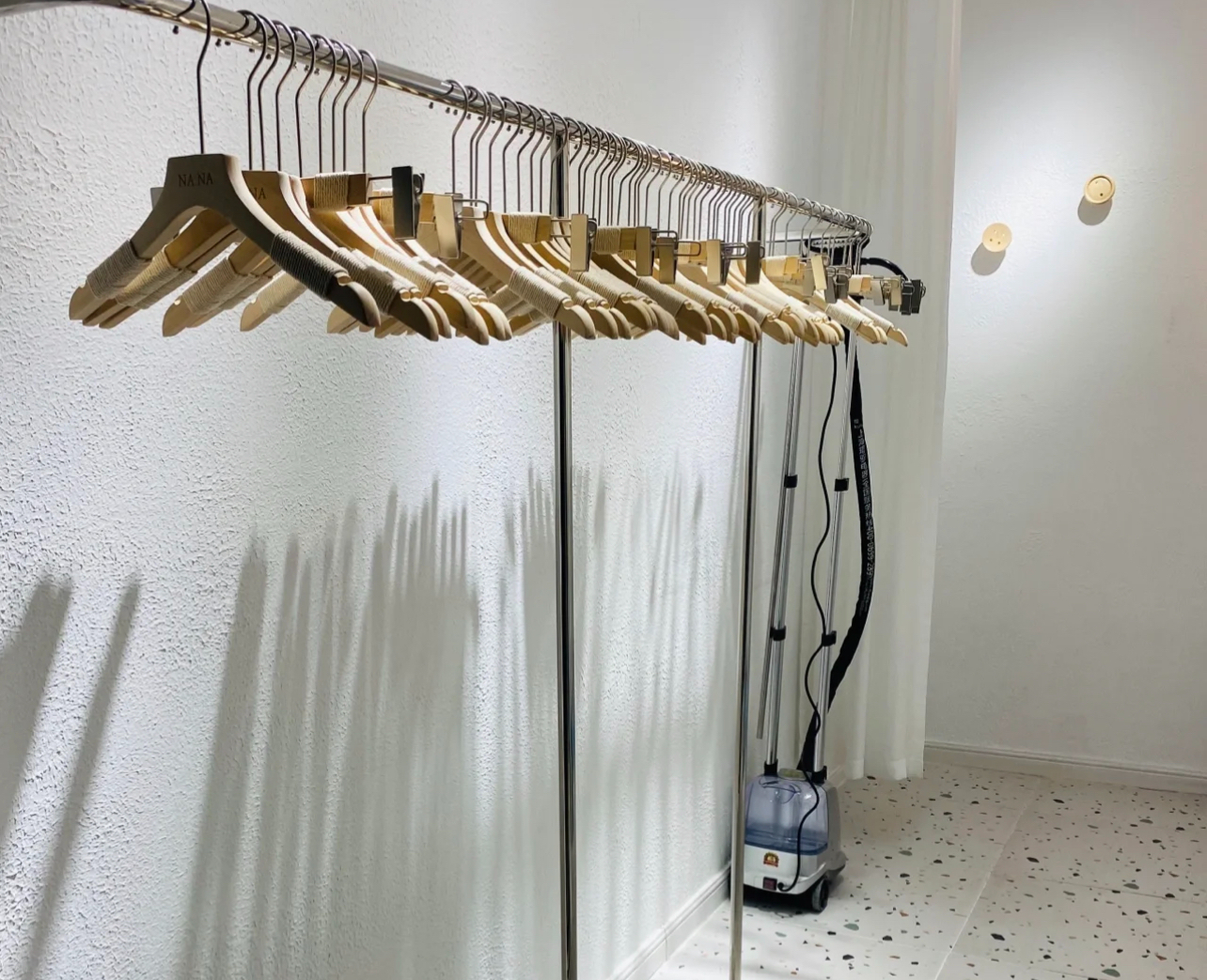 蒸汽熨斗挂烫机不通电了,熨斗和挂烫机