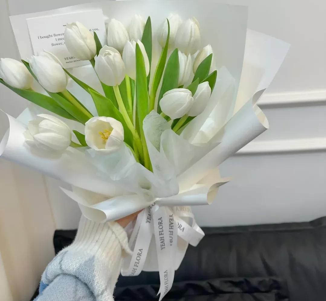 閮侀噾棣欒姳璇強瀵撴剰,閮侀噾棣欏拰鐜懓鑺辫