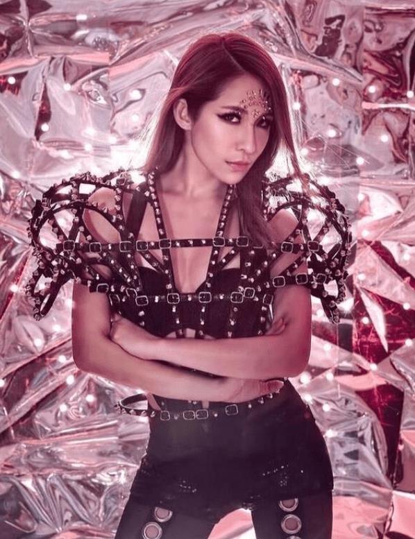 萧亚轩为什么着急复出,萧亚轩回应复出传闻