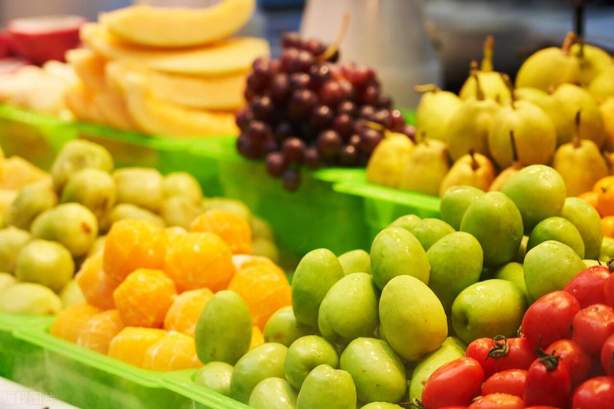 河北小伙开水果店三个月获利85万,开水果店赚几千万