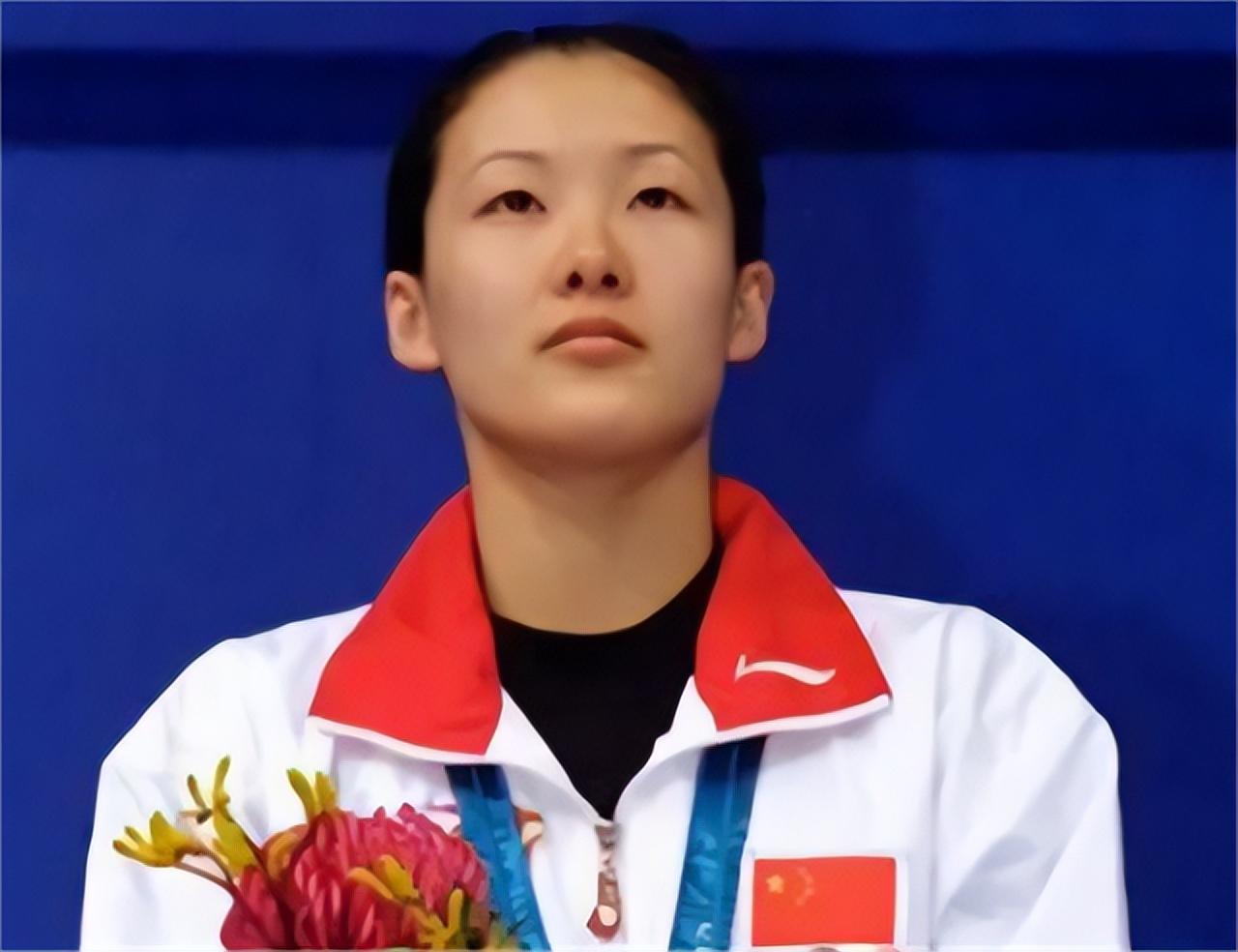 跳水女皇伏明霞婚姻,跳水皇后伏明霞近况