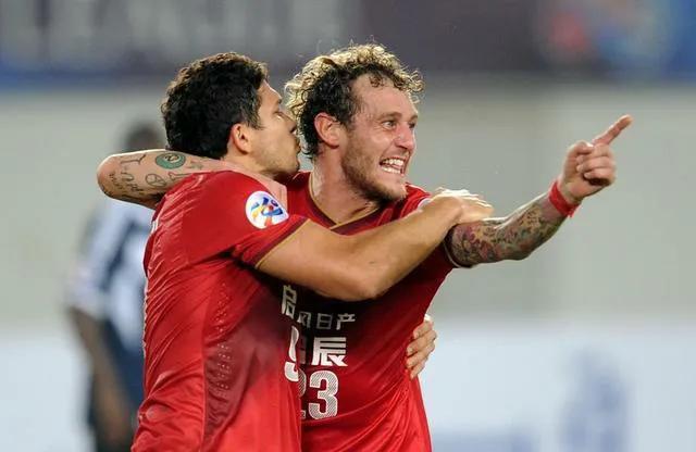 恒大青训模式,中国足球青训短板恒大