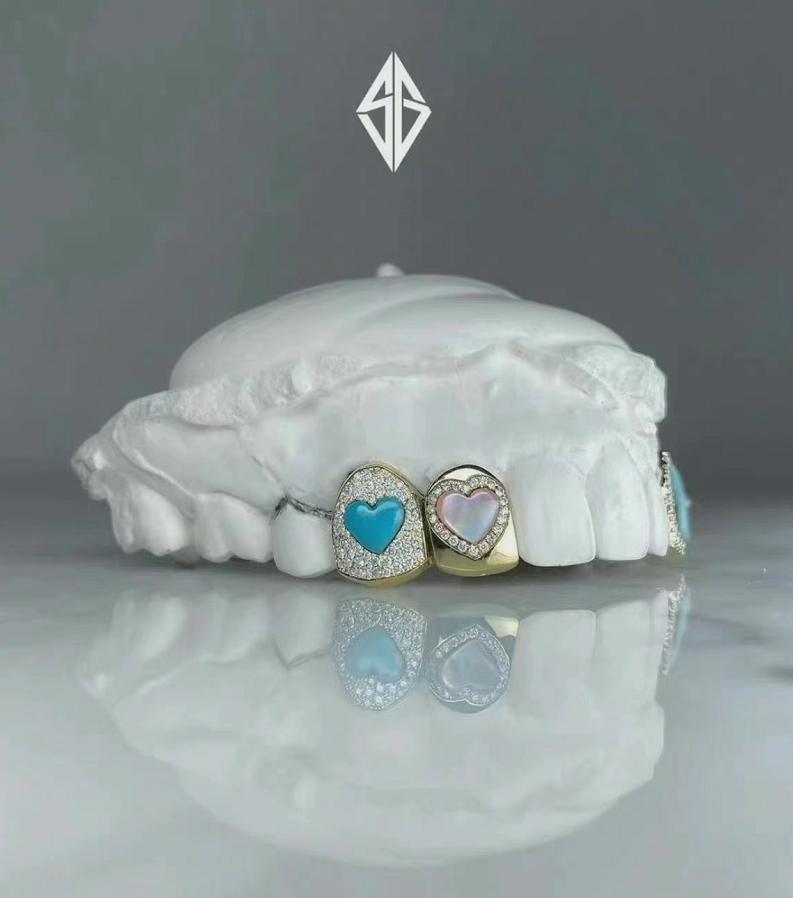 曾让杜海涛下跪的韩星又出辣眼造型！胡子拉碴，牙上还镶两颗彩钻