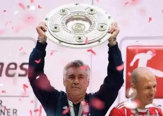 安切洛蒂世界波,安切洛蒂霍拉布斯