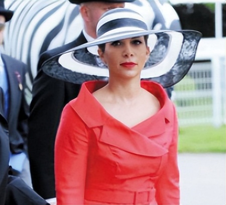 迪拜酋长:资产800亿，首席高富帅，老婆却出轨保安卷2.6亿出逃？