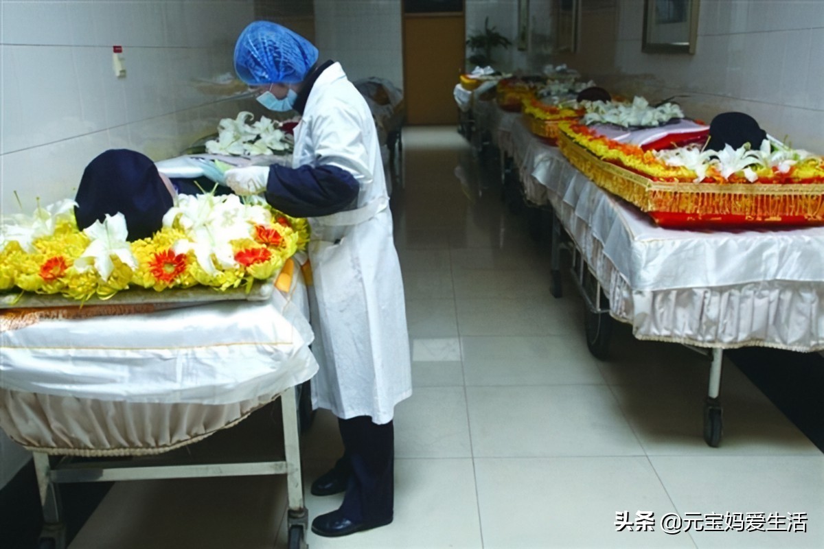 人去世了为啥要穿寿衣,人去世后为什么要穿寿衣