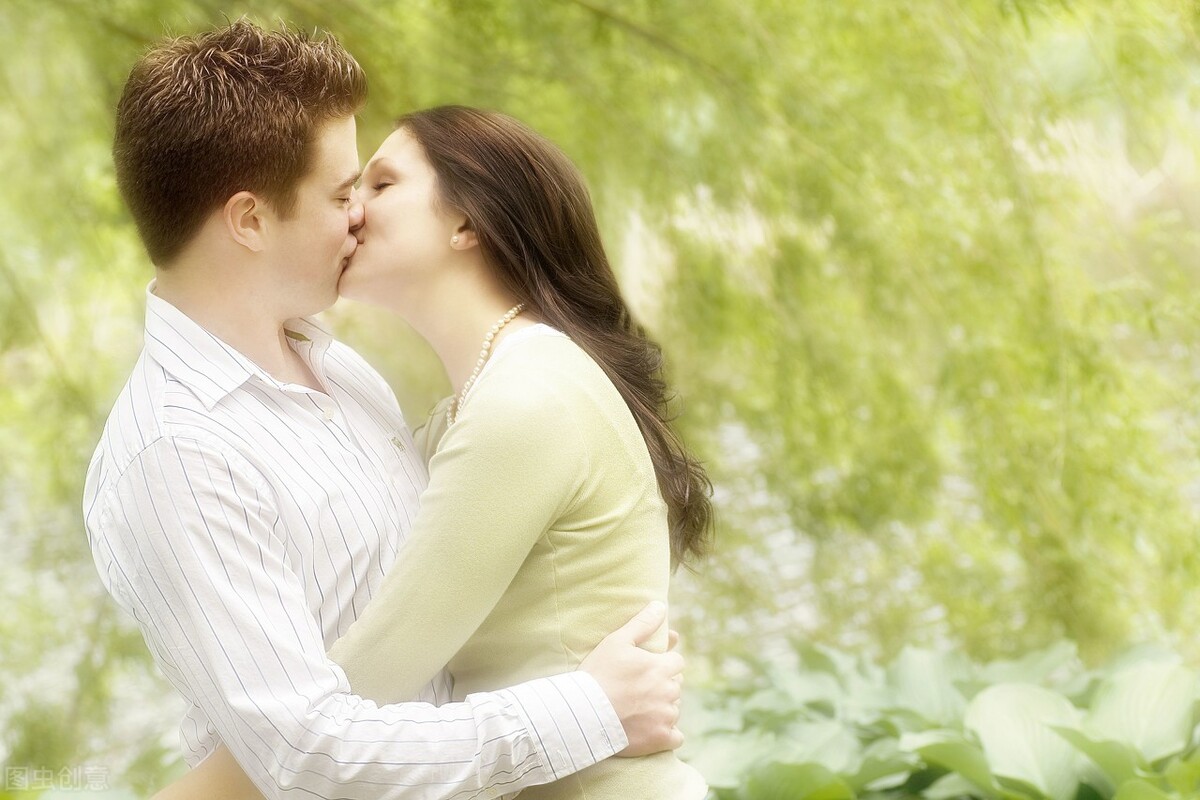 面对喜怒无常的伴侣你该怎么办,面对一个满身负能量的伴侣怎么办