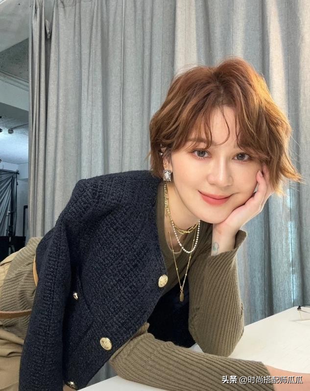 怎样烫发让黑长直显得你头发多,黑长直不想贴头皮怎么烫发