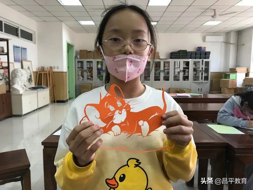 90多门课程助力巩华娃学足学好