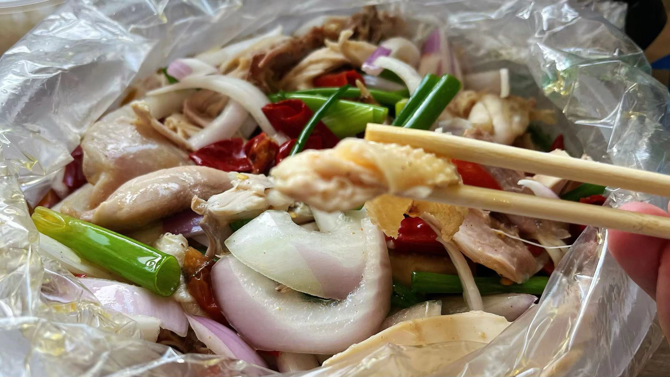 伊犁新丝路美食,伊宁市新开美食