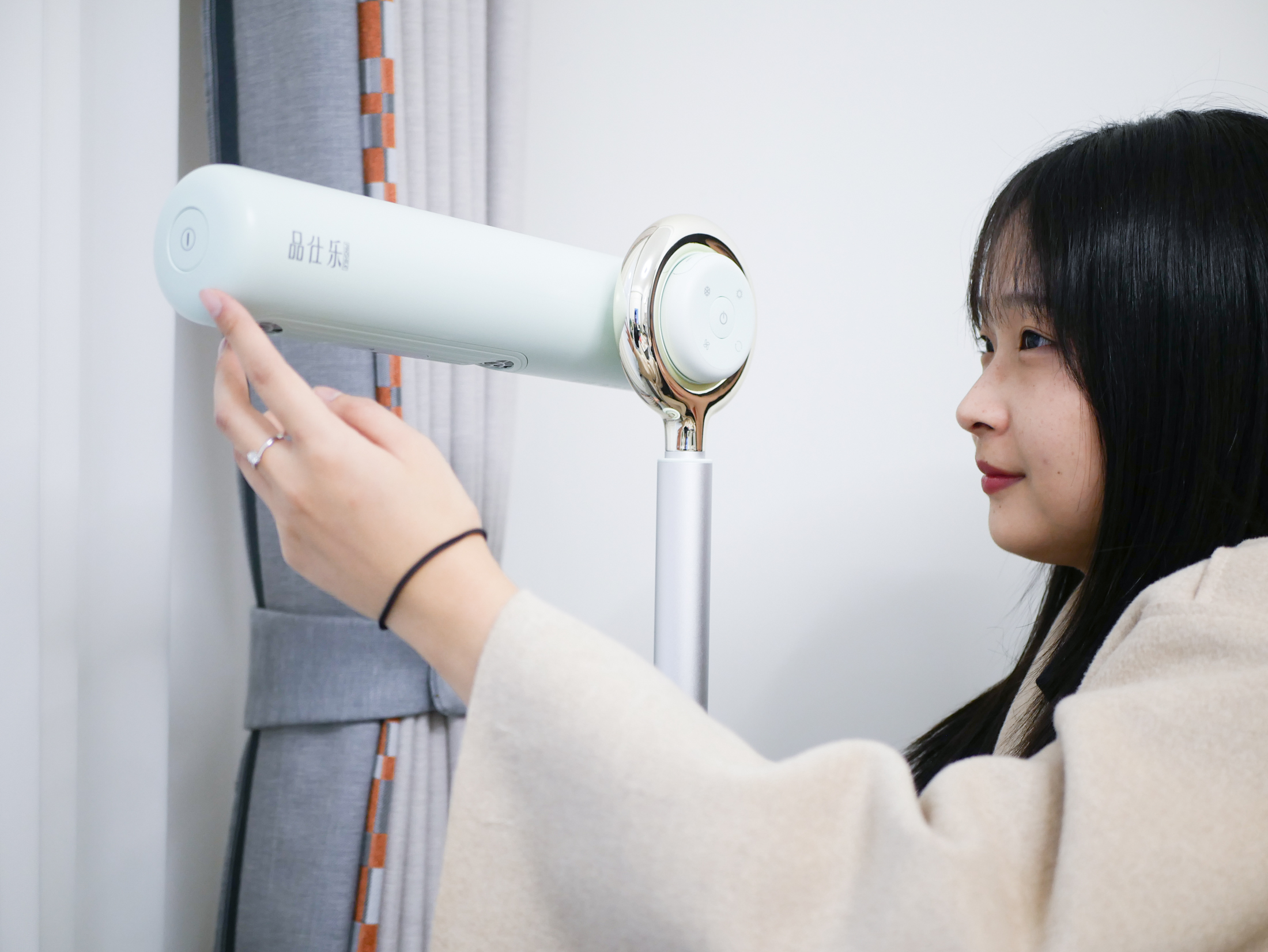 哪款吹风机好又好看,圣诞礼物送什么好预算二十多