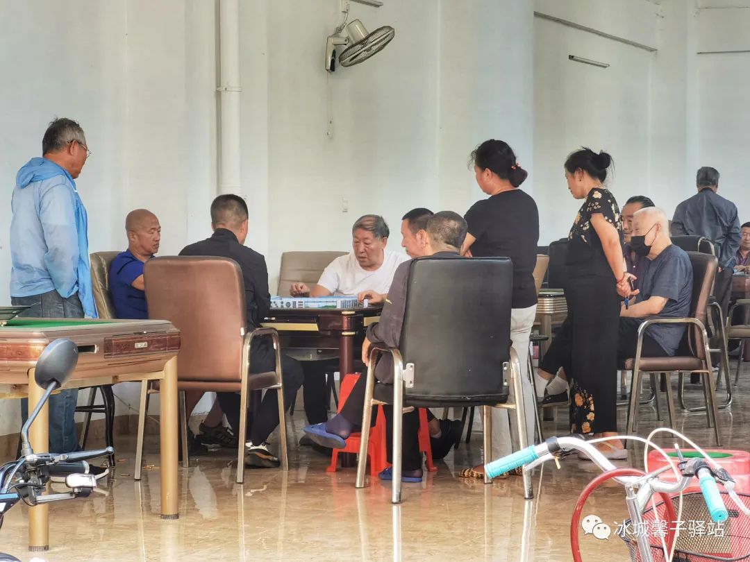 海南九所夜市,三亚九所夜市