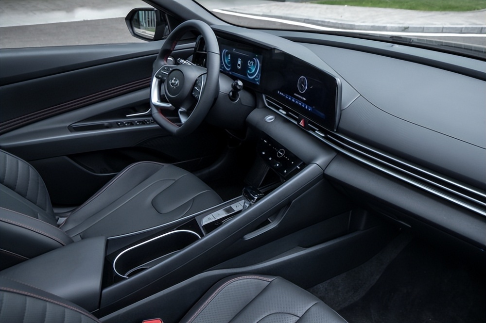 上半年伊兰特国内销量,现代伊兰特12月销量