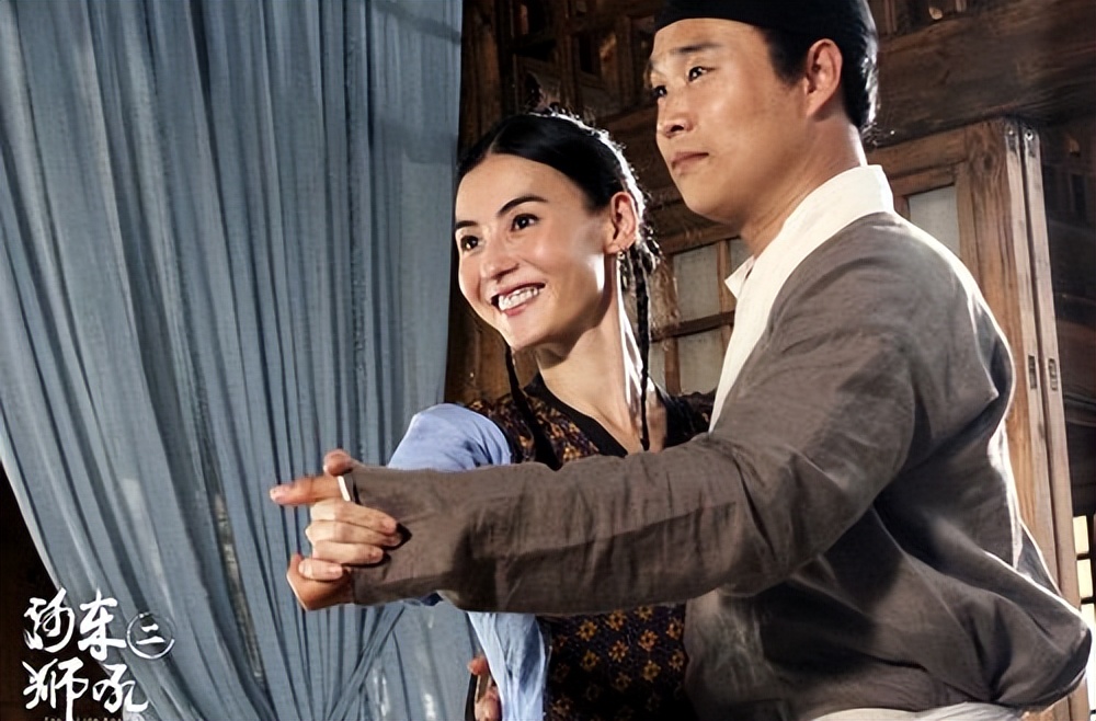 张柏芝说祝谢霆锋王菲幸福美满,谢霆锋和张柏芝在王菲面前秀恩爱