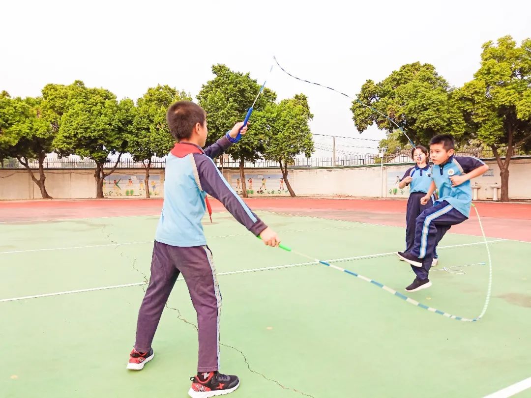 个性成长，青春绽放|塘厦镇林村小学探索校内课后服务