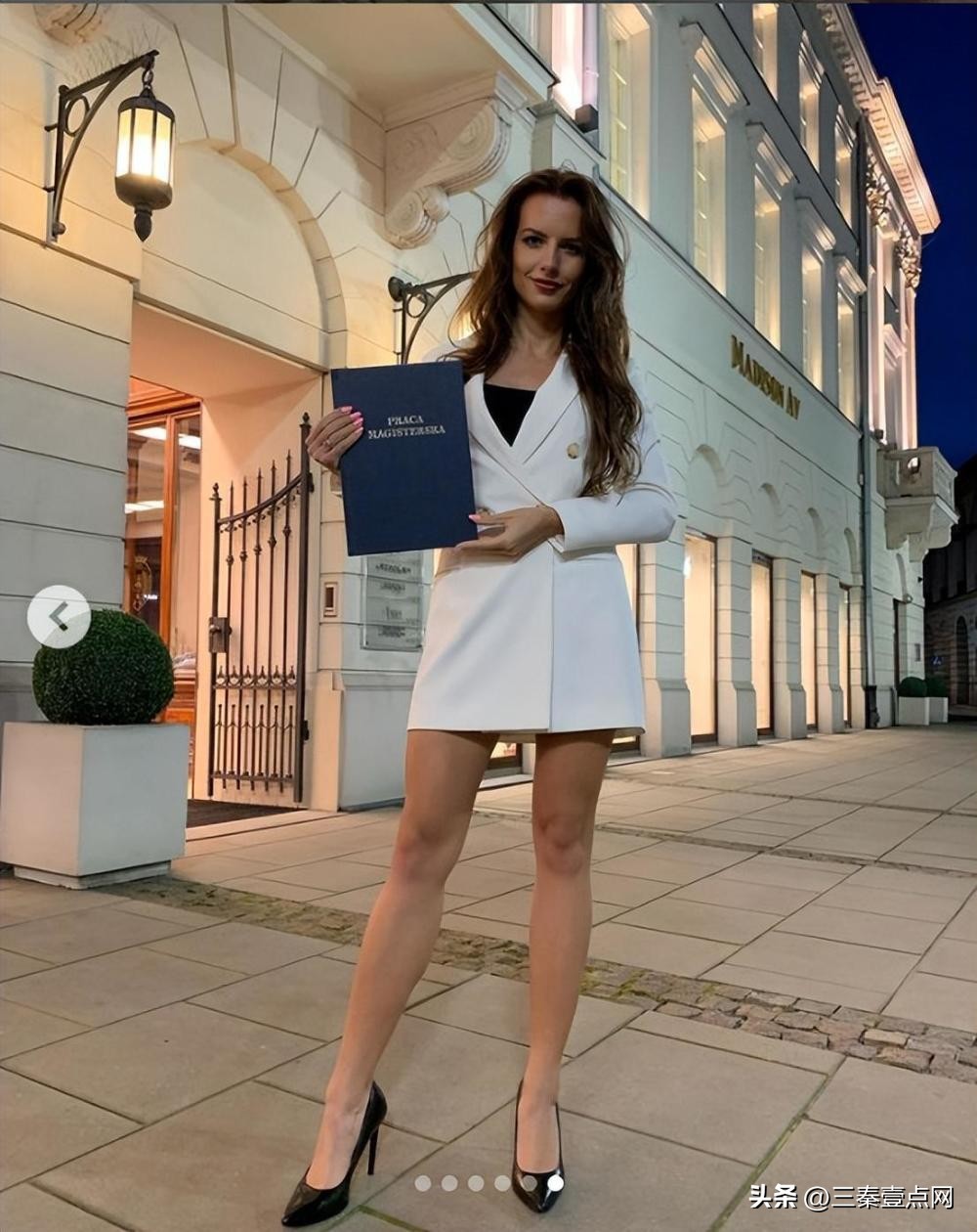 最性感女裁判结婚幕后故事？贝弗利女友秀性感？马龙骚扰瓦妮莎？