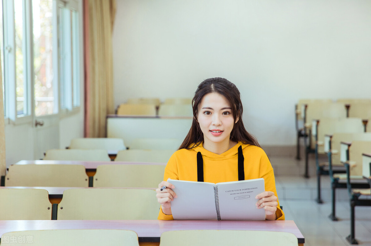 2022年“元旦快乐”：10副霸气对联，伴你开心永远