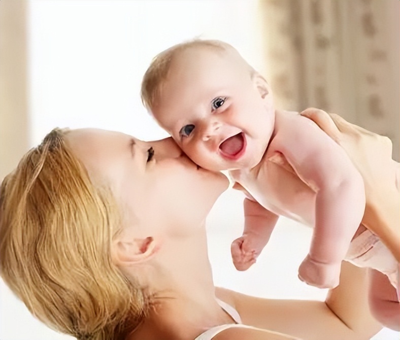 堵奶了乳房胀怎么疏通,堵奶怎么解决最快最有效的方法