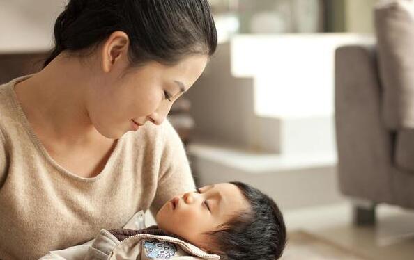 怀孕的人是不是脾气比较暴躁,怀孕了脾气暴躁易怒发火