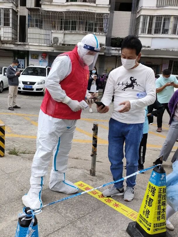 不管哪里人，都是福州人！抗疫一线来了“洋面孔”……