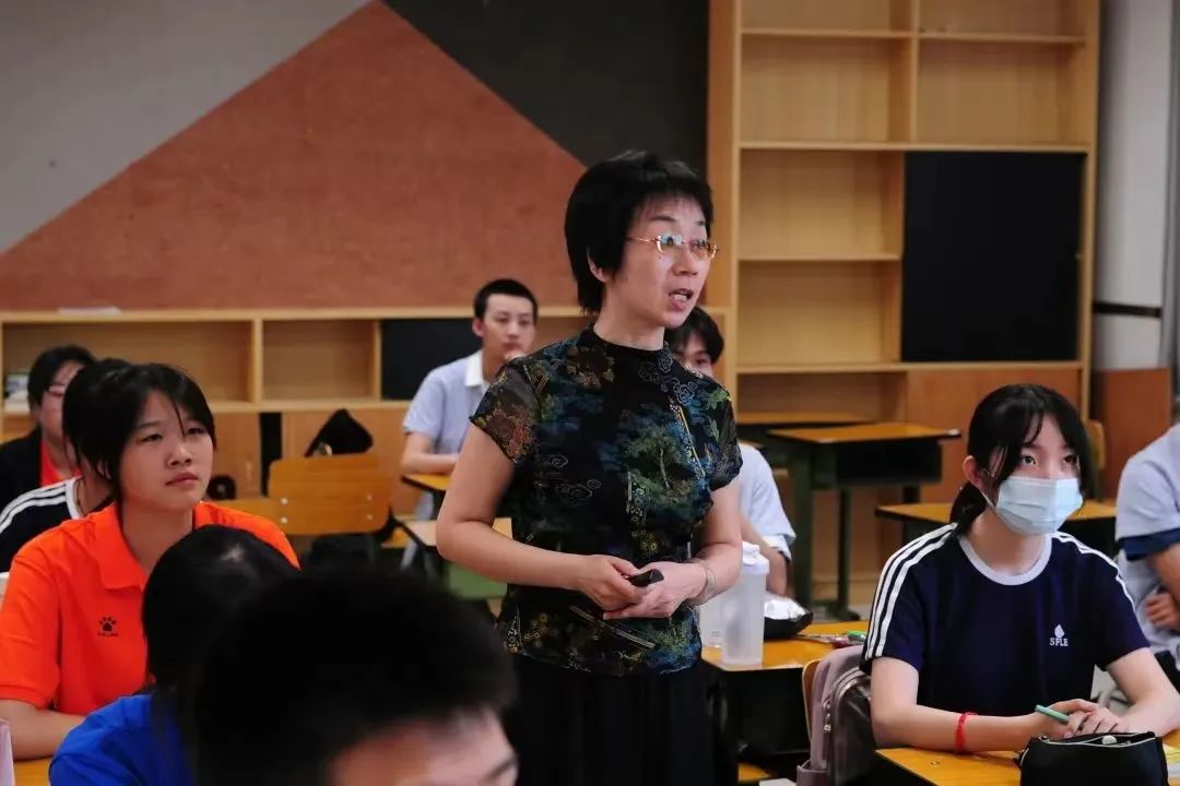 教师节纸短情长走天涯表白恩师,教师节向最喜爱的老师表白