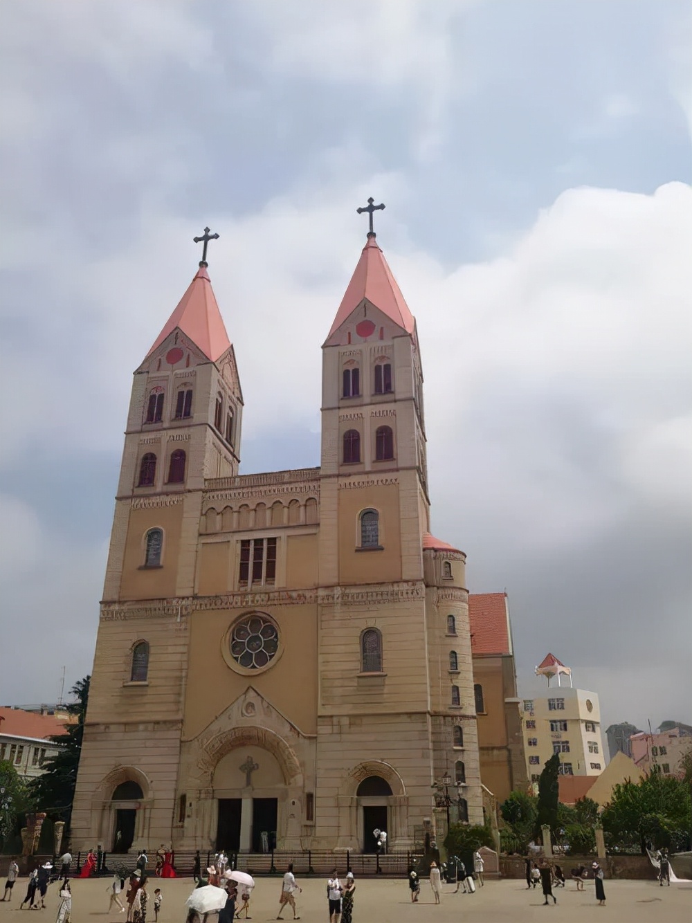 青岛的冬天也很美,青岛的冬天是多风和冷的